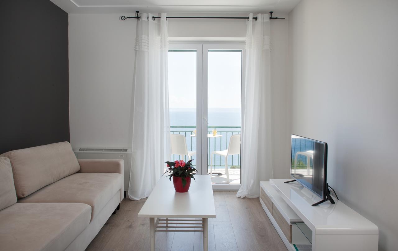 Apartments Jurić Brela Zewnętrze zdjęcie