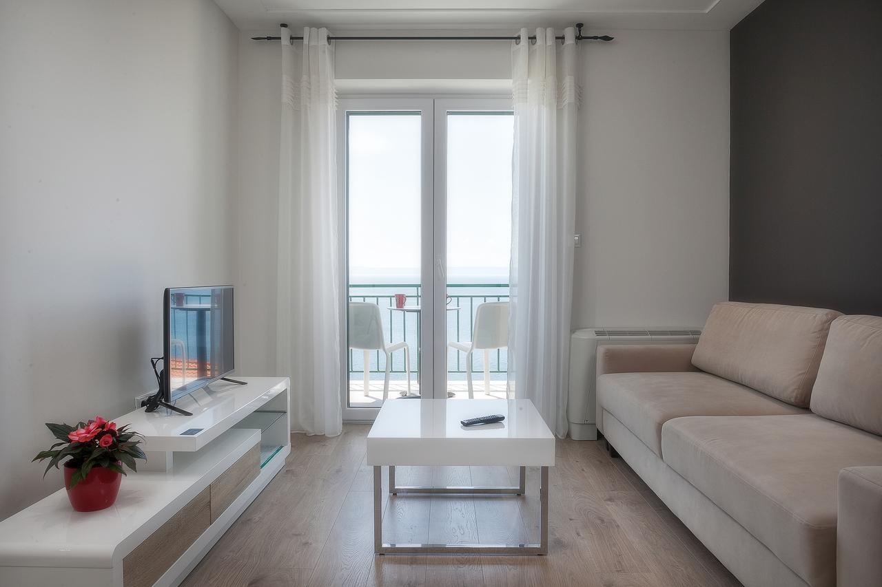 Apartments Jurić Brela Zewnętrze zdjęcie
